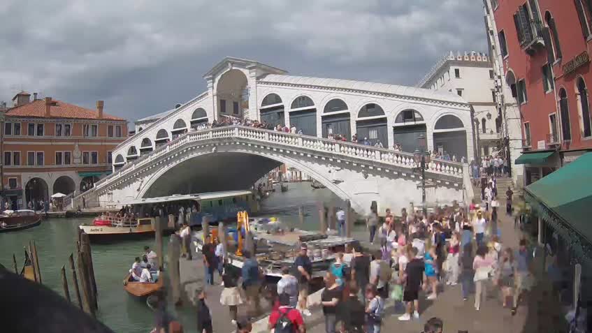Webcam Venice - Rialto Bridge