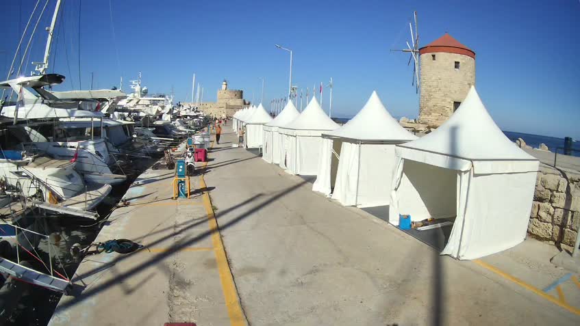 Webcam Agios Nikolaos Lighthouse - Mandraki Marina