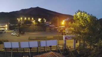 Web Kamera uživo Vulkan Etna - Piazzale Rifugio Sapienza