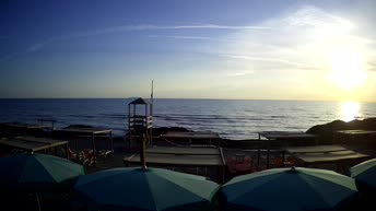 Tirrenia-Calambrone海滩