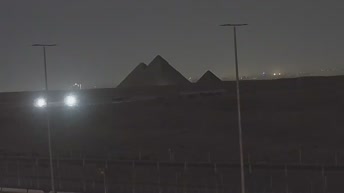 Piramidy w Gizie - Kair