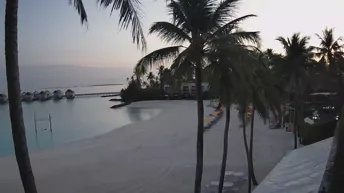 Live Cam Maldives - Akasdhoo, Hard Rock Hotel Maldives