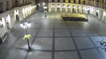 Cámara web en directo Huesca - Plaza Luis López Allué
