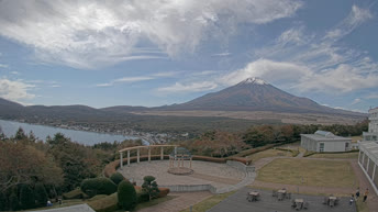 实况摄像头 山中湖和富士山