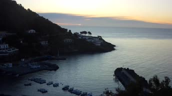 Webcam en direct Ustica - Cala S. Maria et Punta della Mezzaluna
