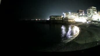 Kamera na żywo Plaża Priaruggia - Genua
