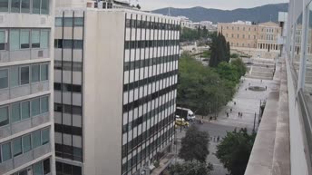 Ermou Straße und Syntagma-Platz in Athen