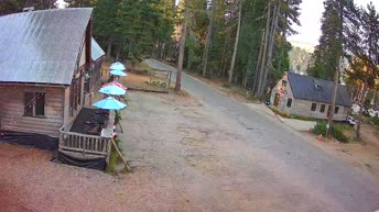 Shaver Lake - Lev's Lakeshore