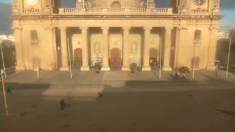 Webcam en direct Paola - Église du Christ Roi