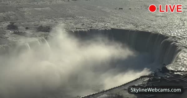 Ниагарский водопад покрылся льдом на фоне аномальных морозов | TMCARS