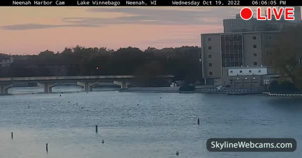【LIVE】 Webcam Neenah - Wisconsin | SkylineWebcams
