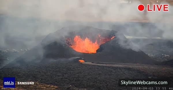【LIVE】 Live Cam Craters of Hagafell - Iceland | SkylineWebcams